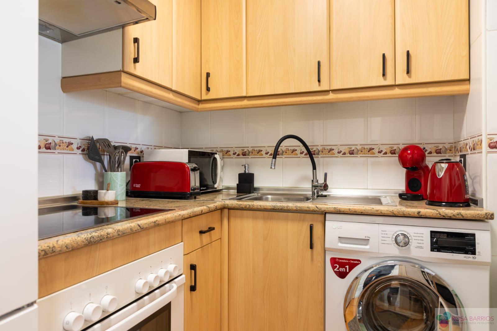 For sale of apartment in Nueva Andalucía