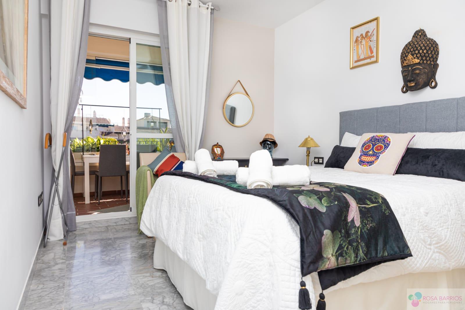 For sale of apartment in Nueva Andalucía