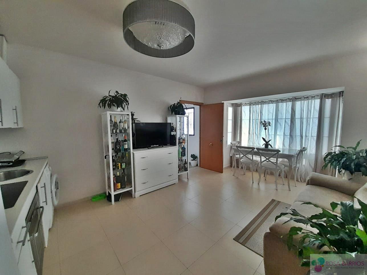 For sale of flat in San Pedro de Alcántara