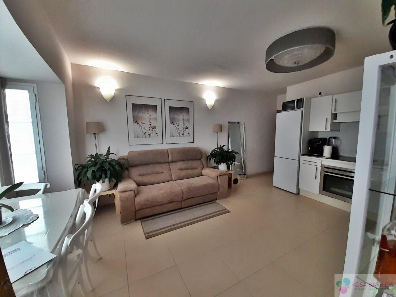For sale of flat in San Pedro de Alcántara