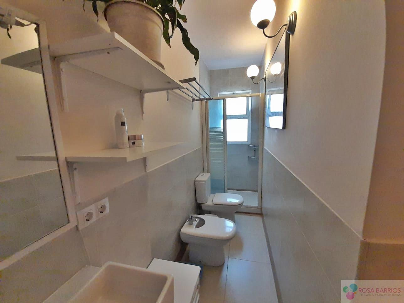 For sale of flat in San Pedro de Alcántara