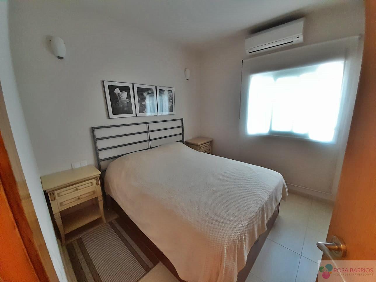 For sale of flat in San Pedro de Alcántara