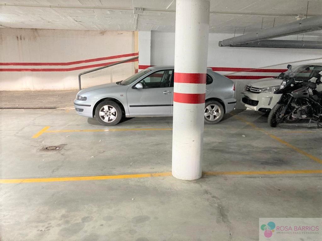 For sale of garage in Estepona
