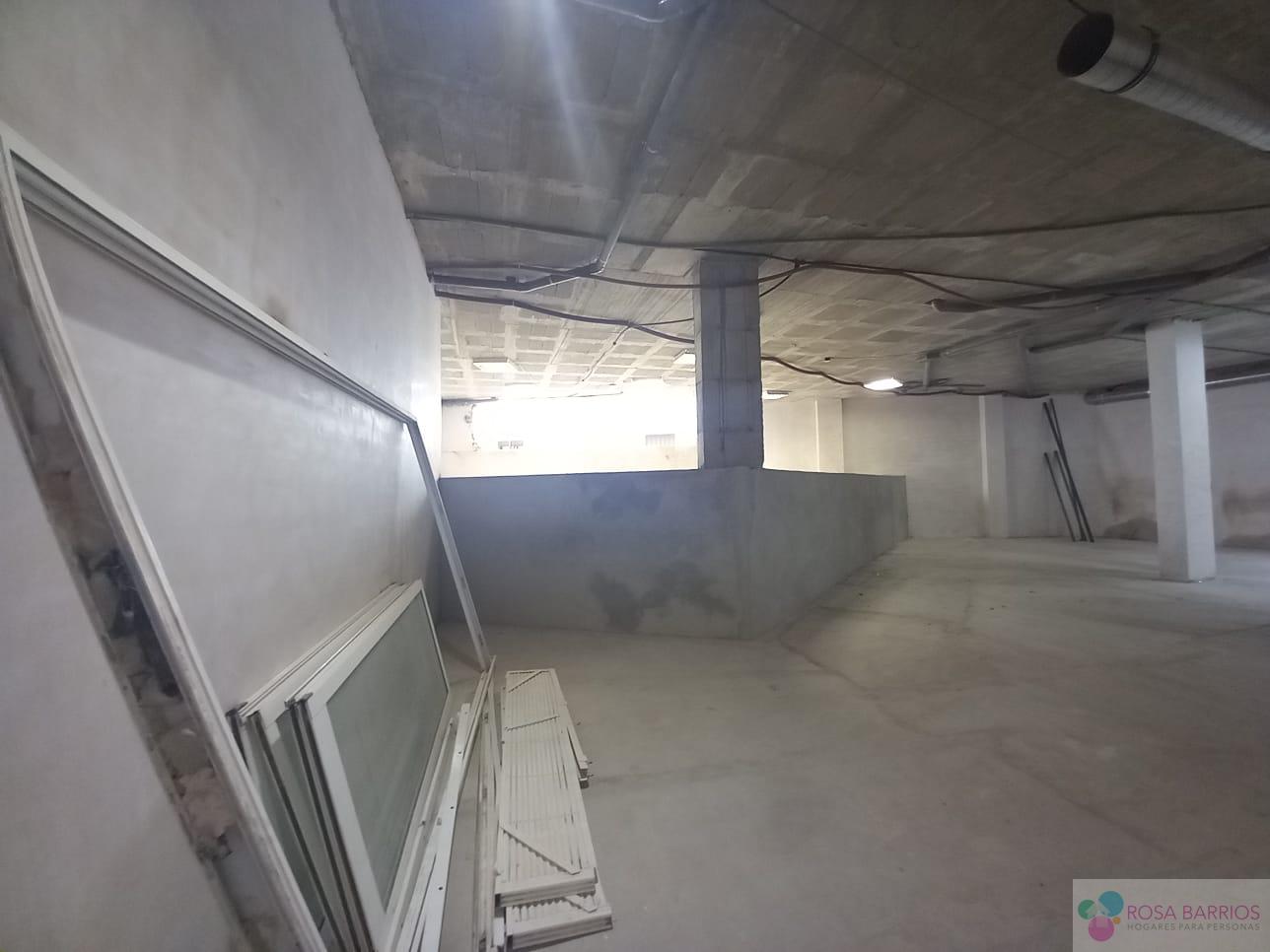 For sale of commercial in San Pedro de Alcántara