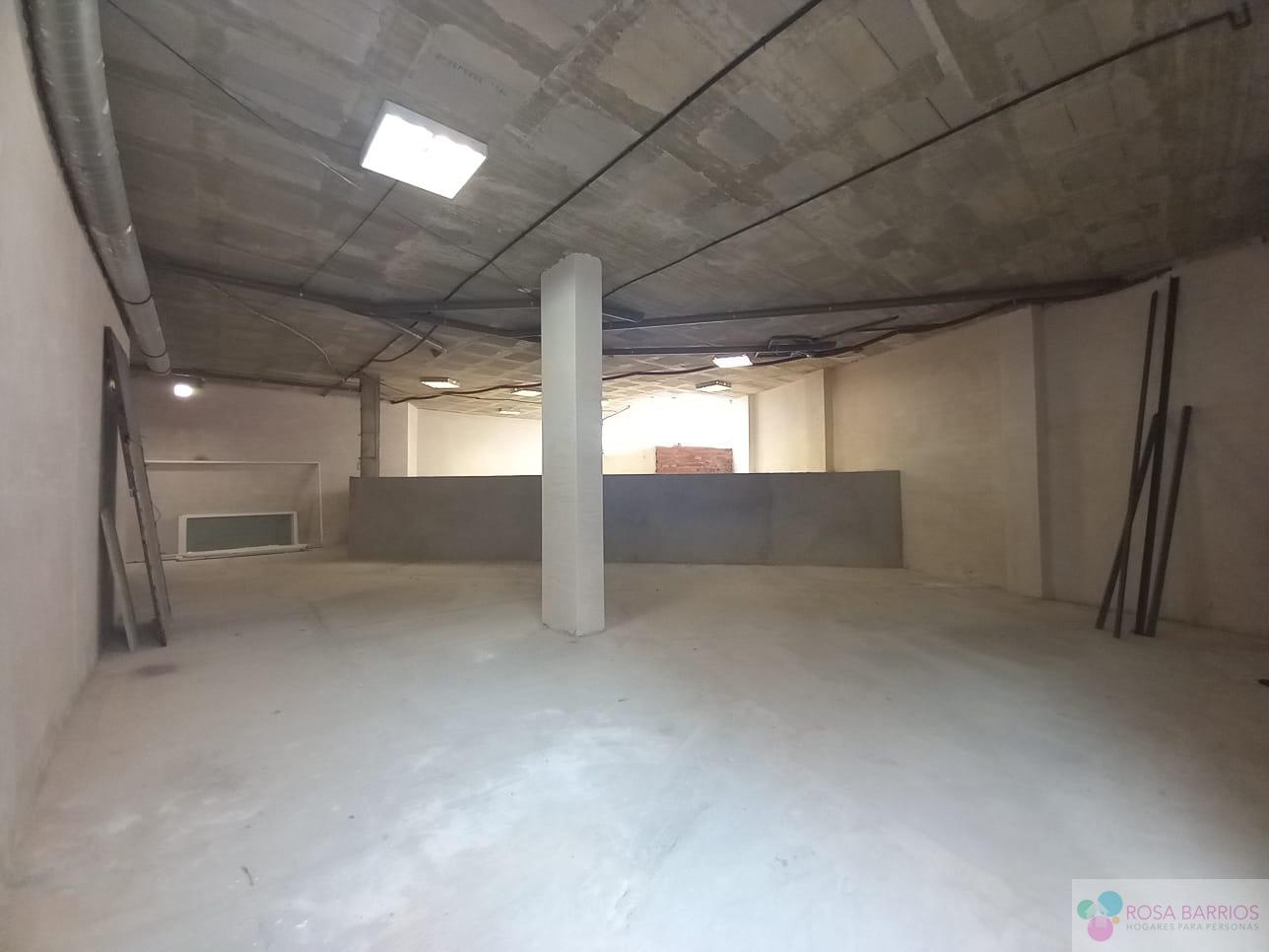 For sale of commercial in San Pedro de Alcántara
