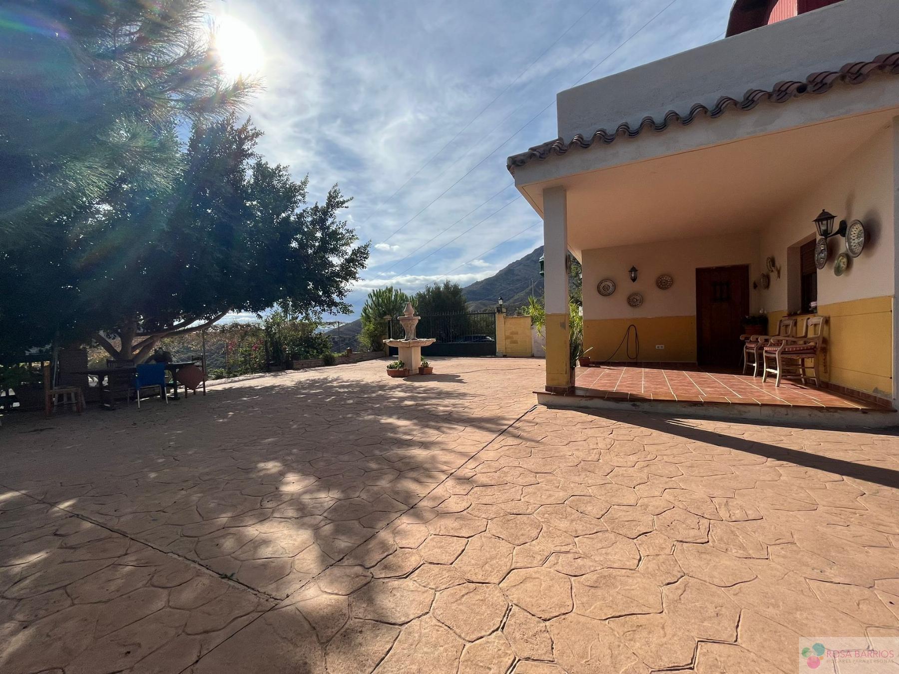 Zu verkaufen von landgrundstück in
 Estepona