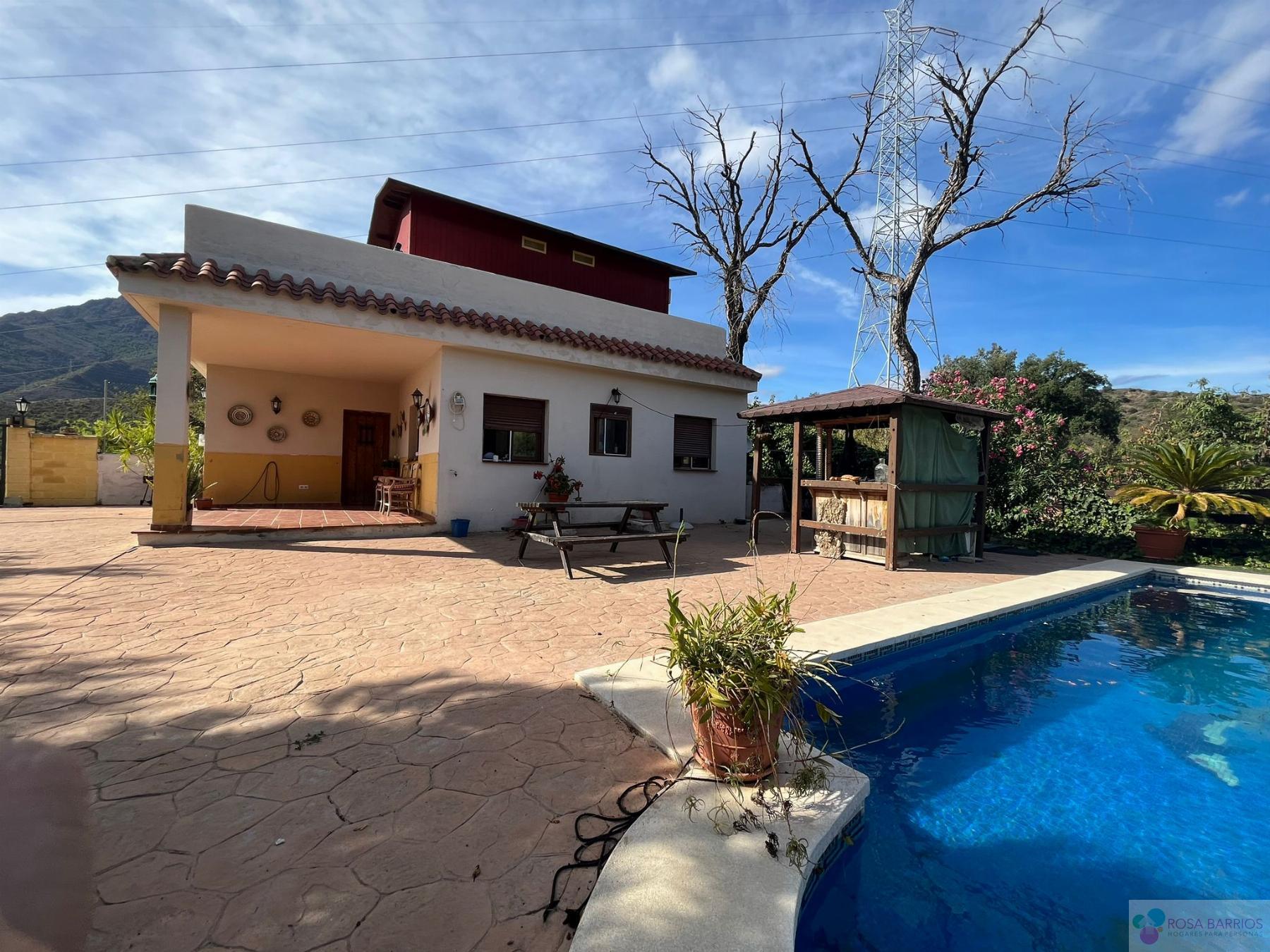 Zu verkaufen von landgrundstück in
 Estepona