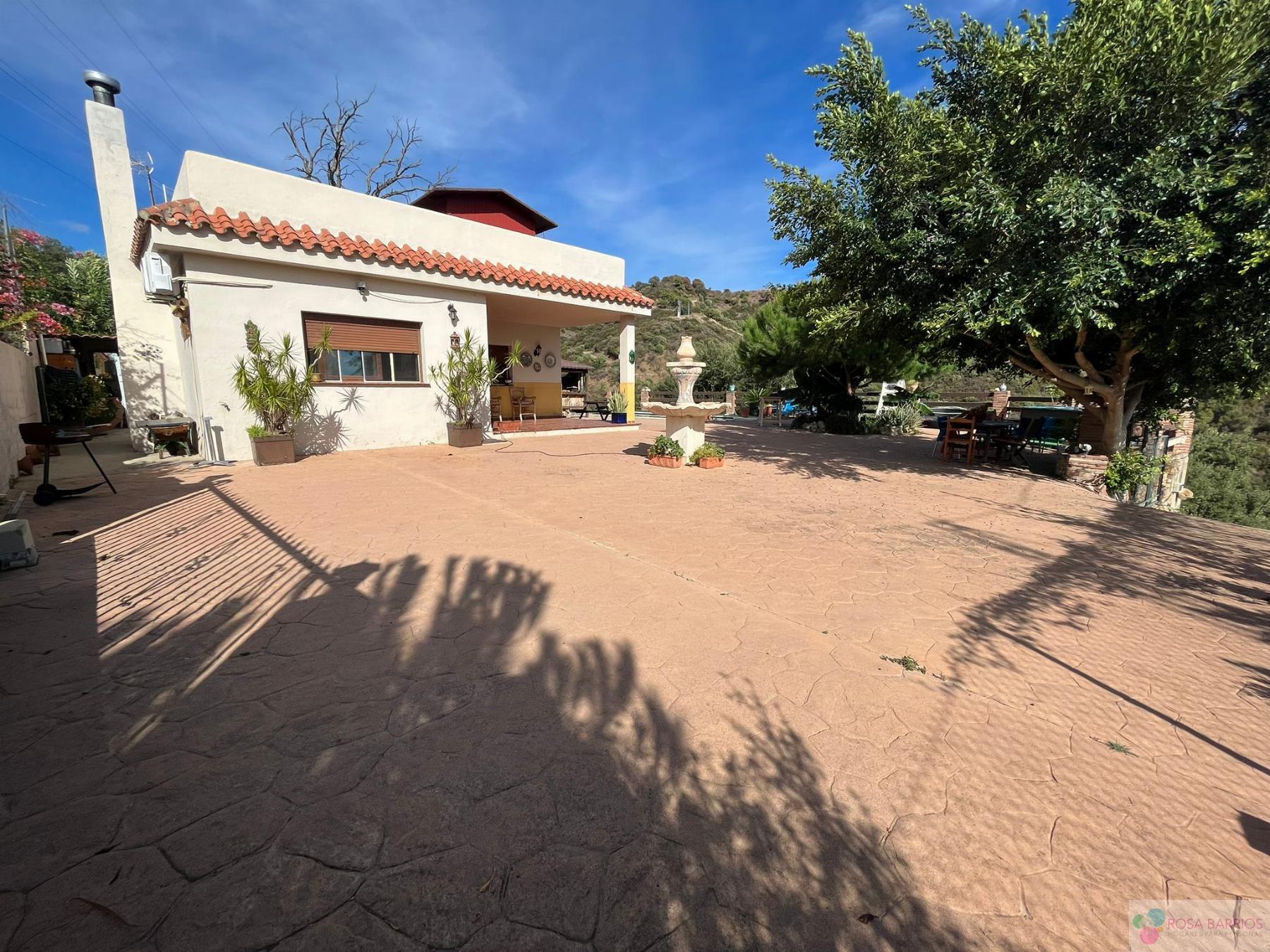 Zu verkaufen von landgrundstück in
 Estepona