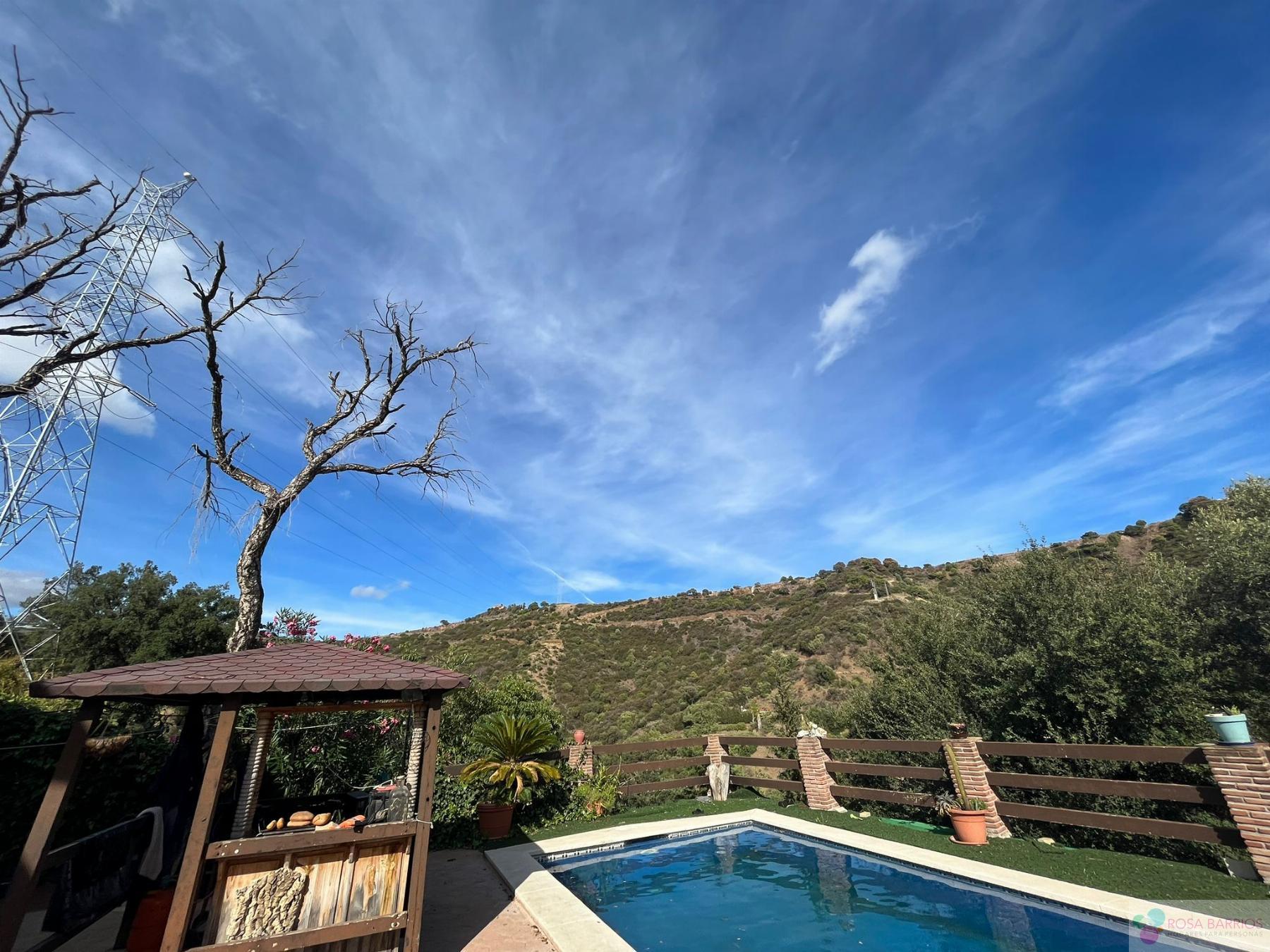 Zu verkaufen von landgrundstück in
 Estepona