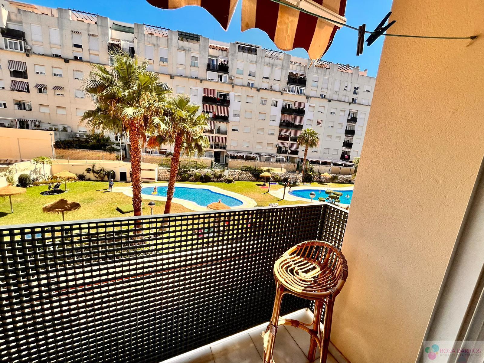 For sale of flat in Nueva Andalucía