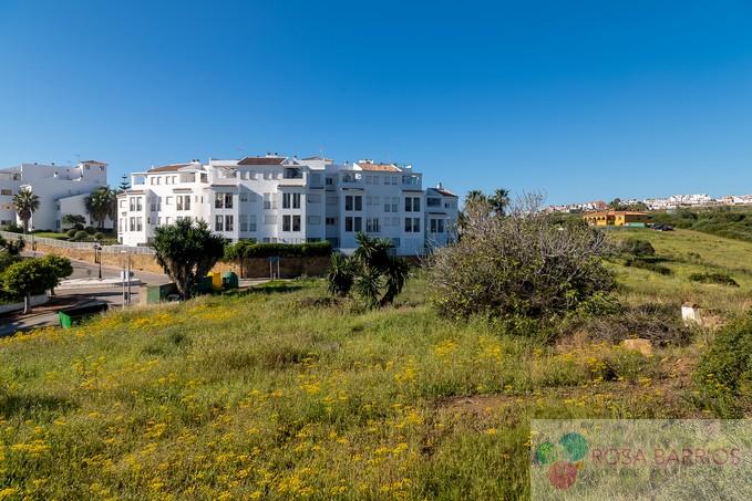 For sale of land in Manilva