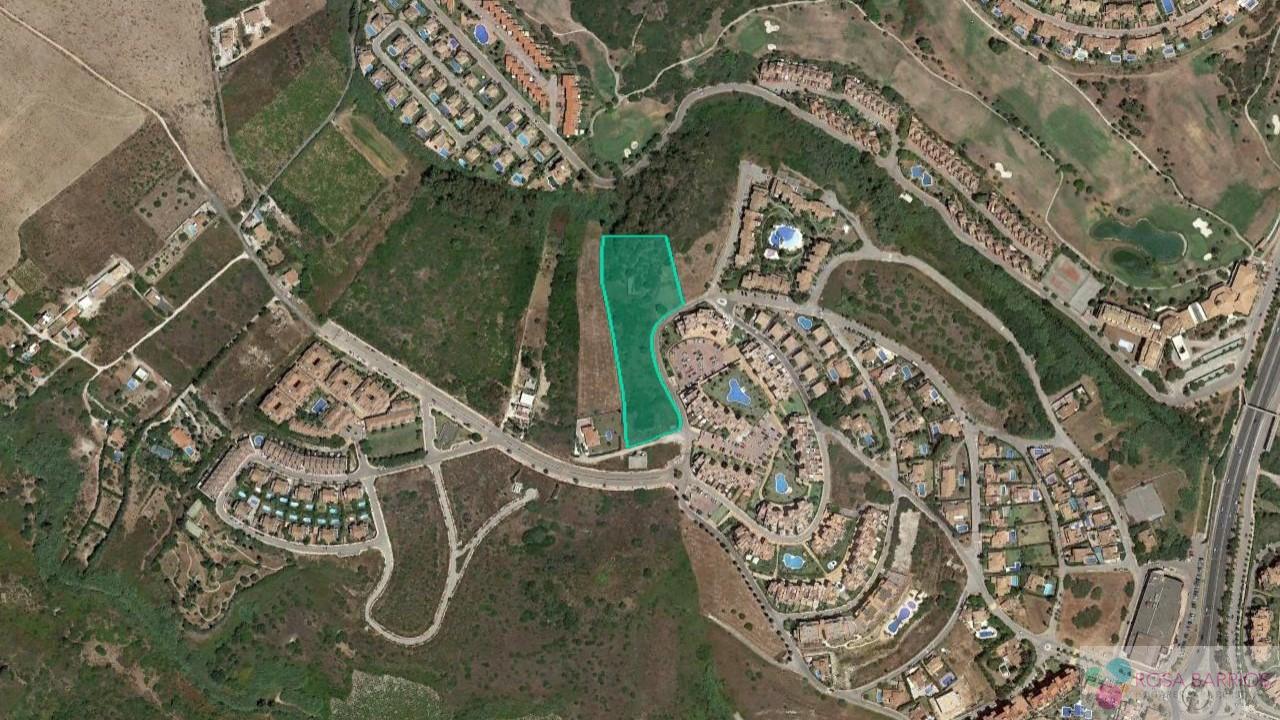 For sale of land in Manilva