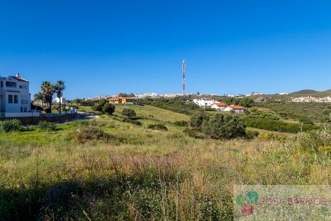 For sale of land in Manilva