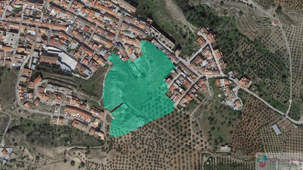 For sale of land in Álora