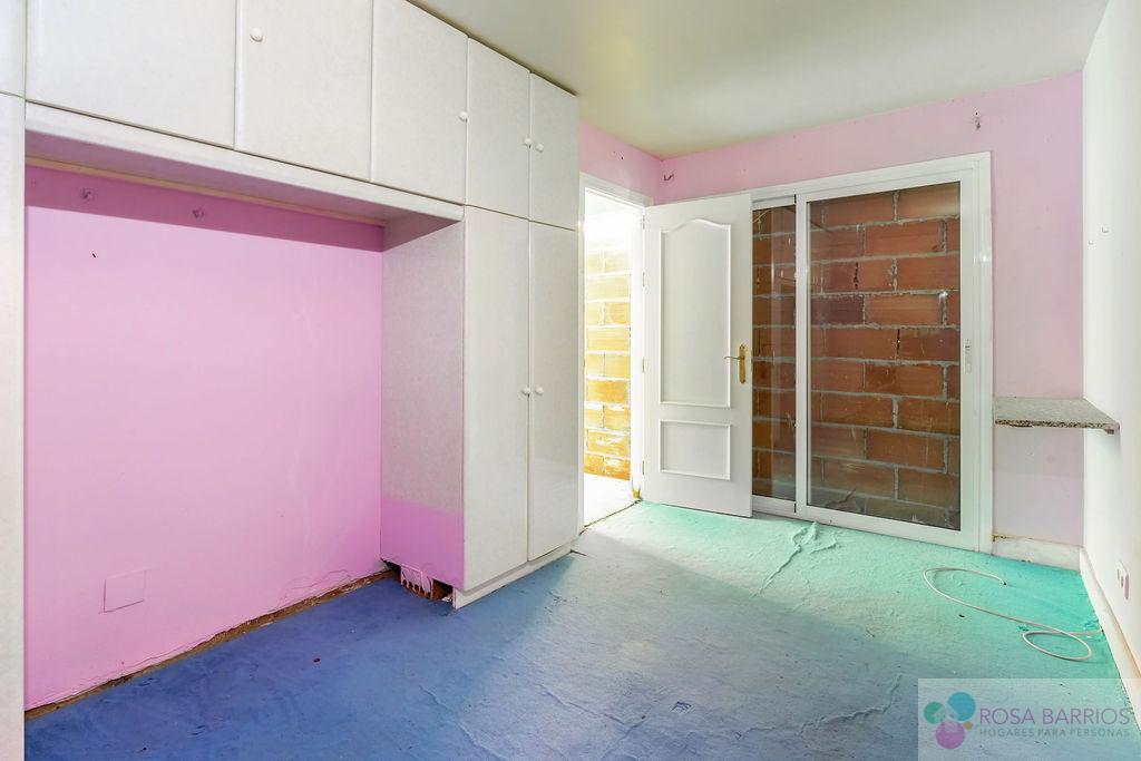 Zu verkaufen von chalet in
 Estepona