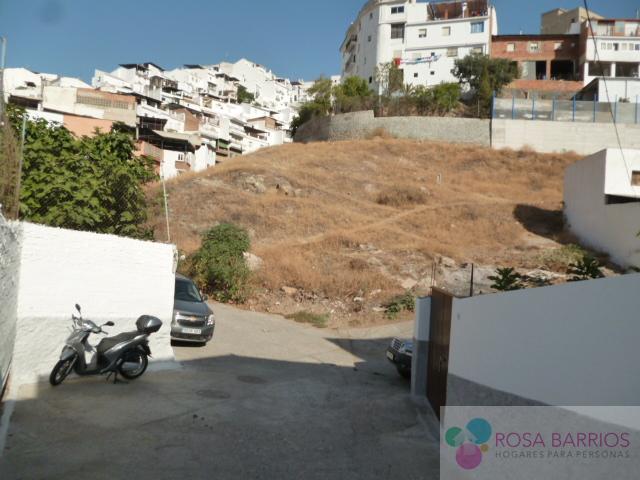 For sale of land in Álora