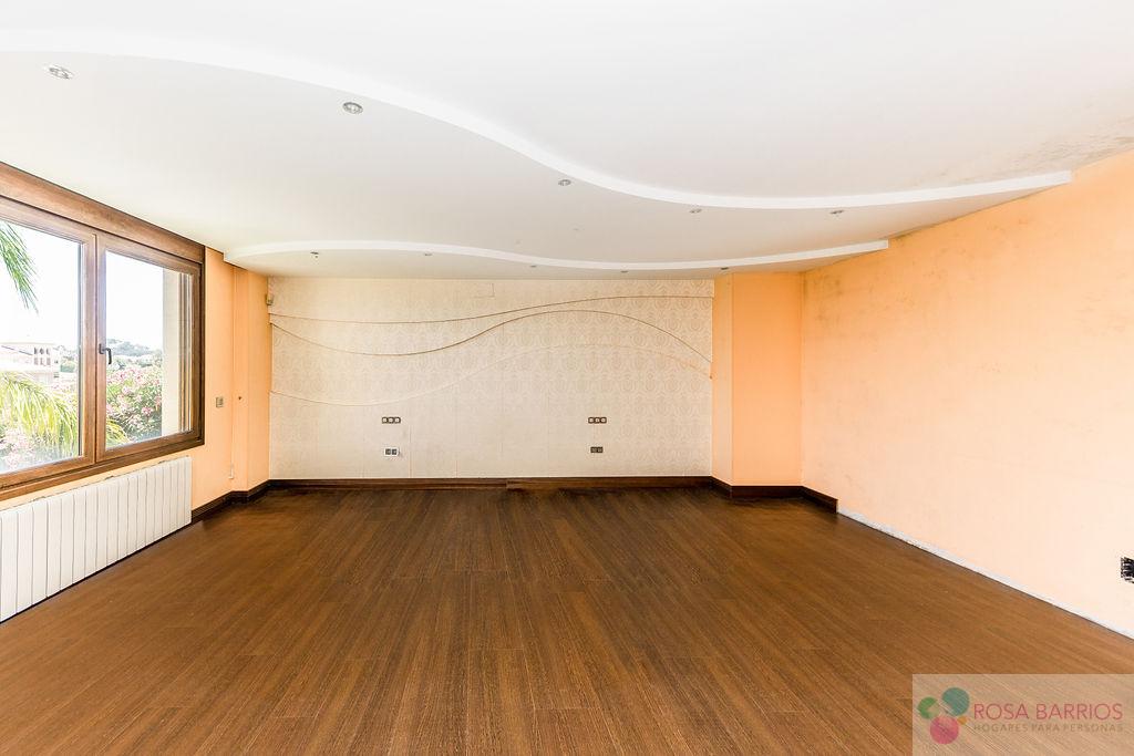 For sale of chalet in Ojén