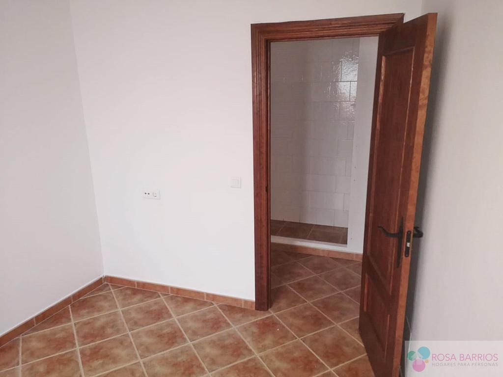 Zu verkaufen von wohnung in
 Benaoján
