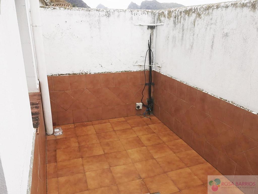 Zu verkaufen von wohnung in
 Benaoján