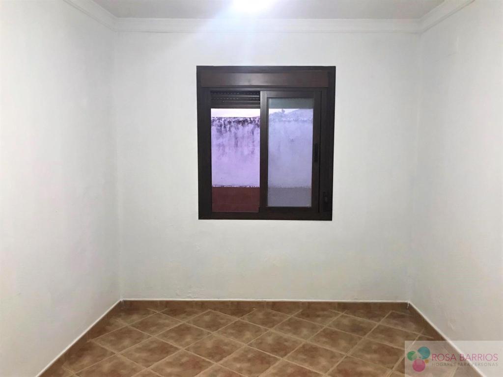 Zu verkaufen von wohnung in
 Benaoján