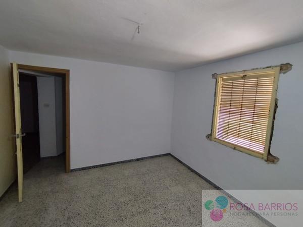 Venta de chalet en Tolox