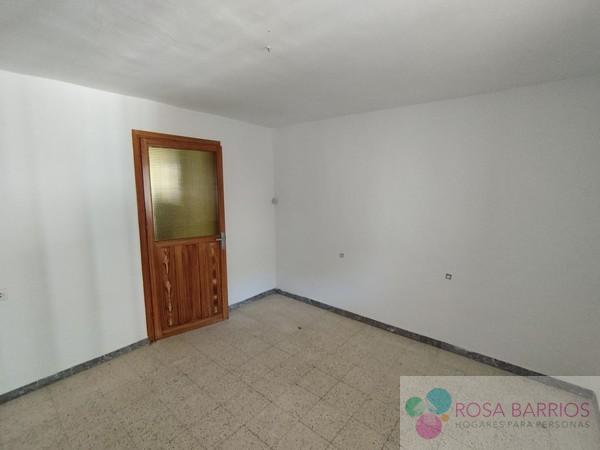 Venta de chalet en Tolox
