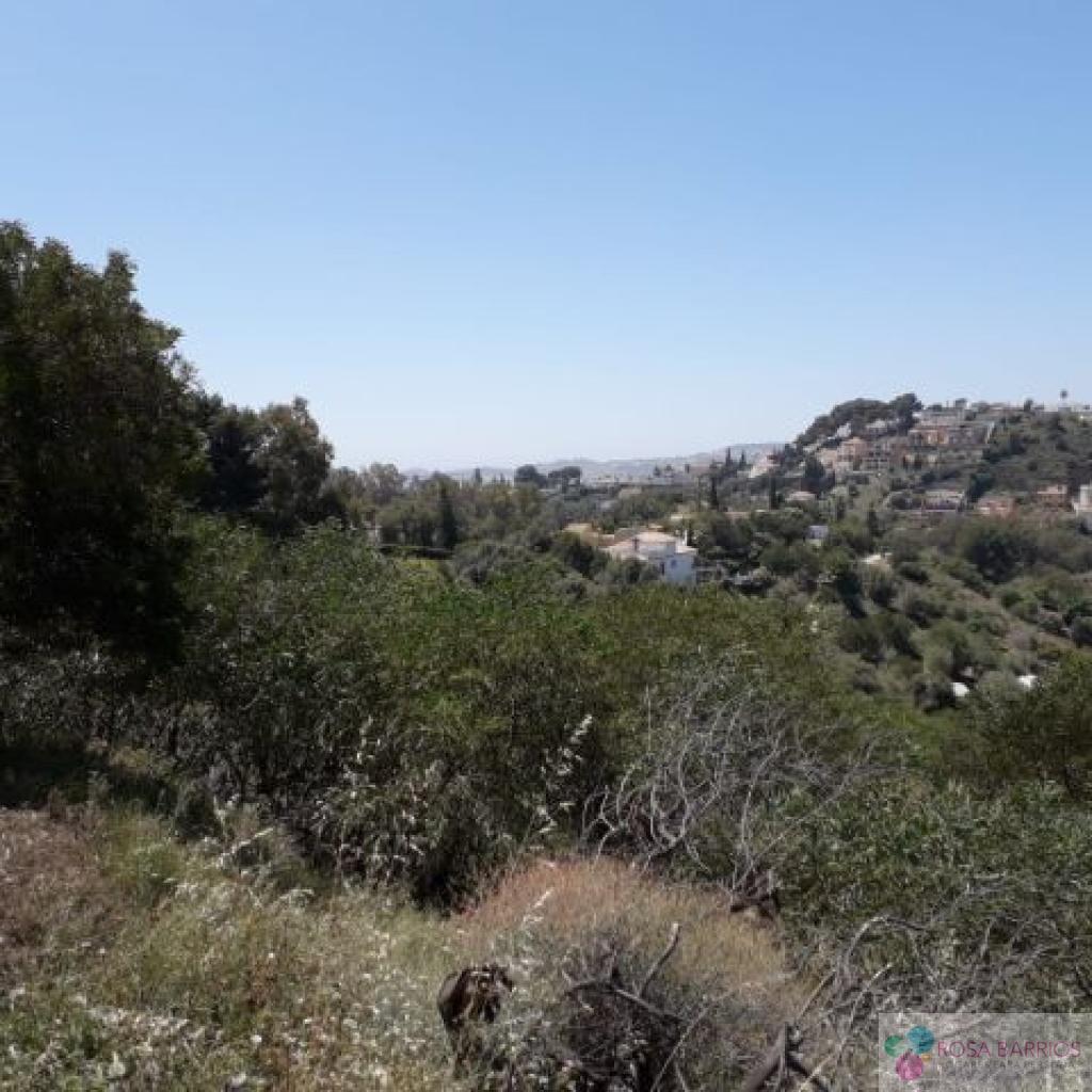 For sale of land in Mijas