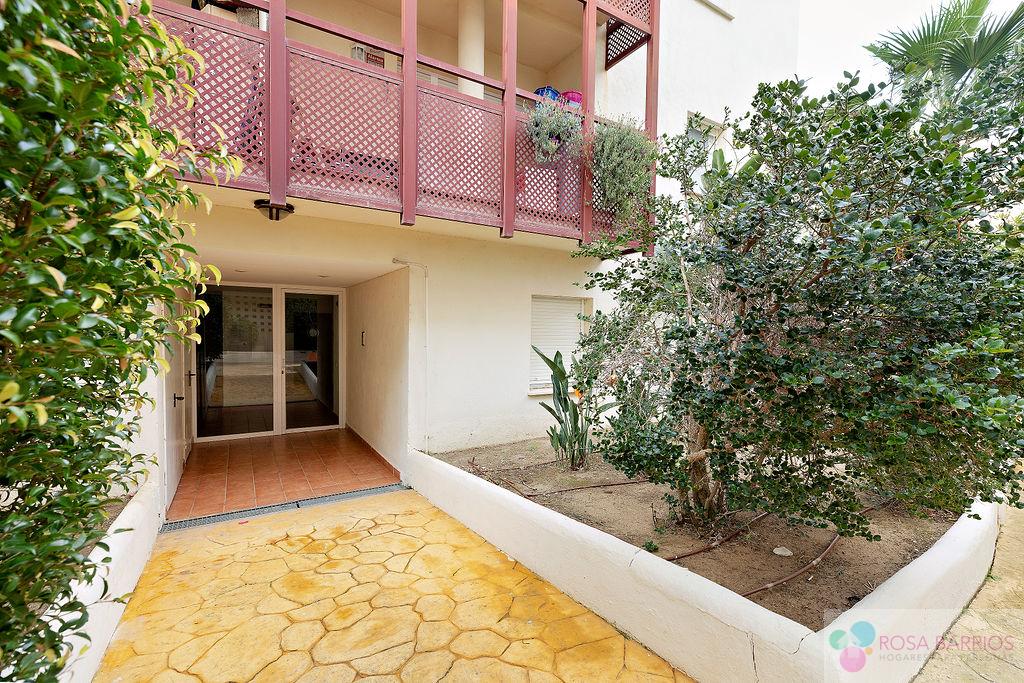 For sale of flat in Manilva