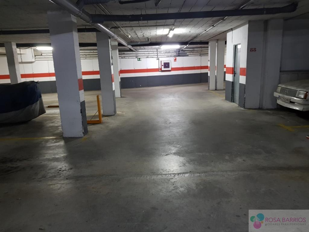 For sale of garage in Marbella