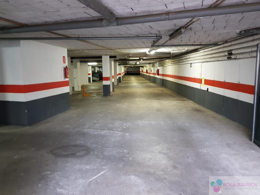 For sale of garage in Marbella