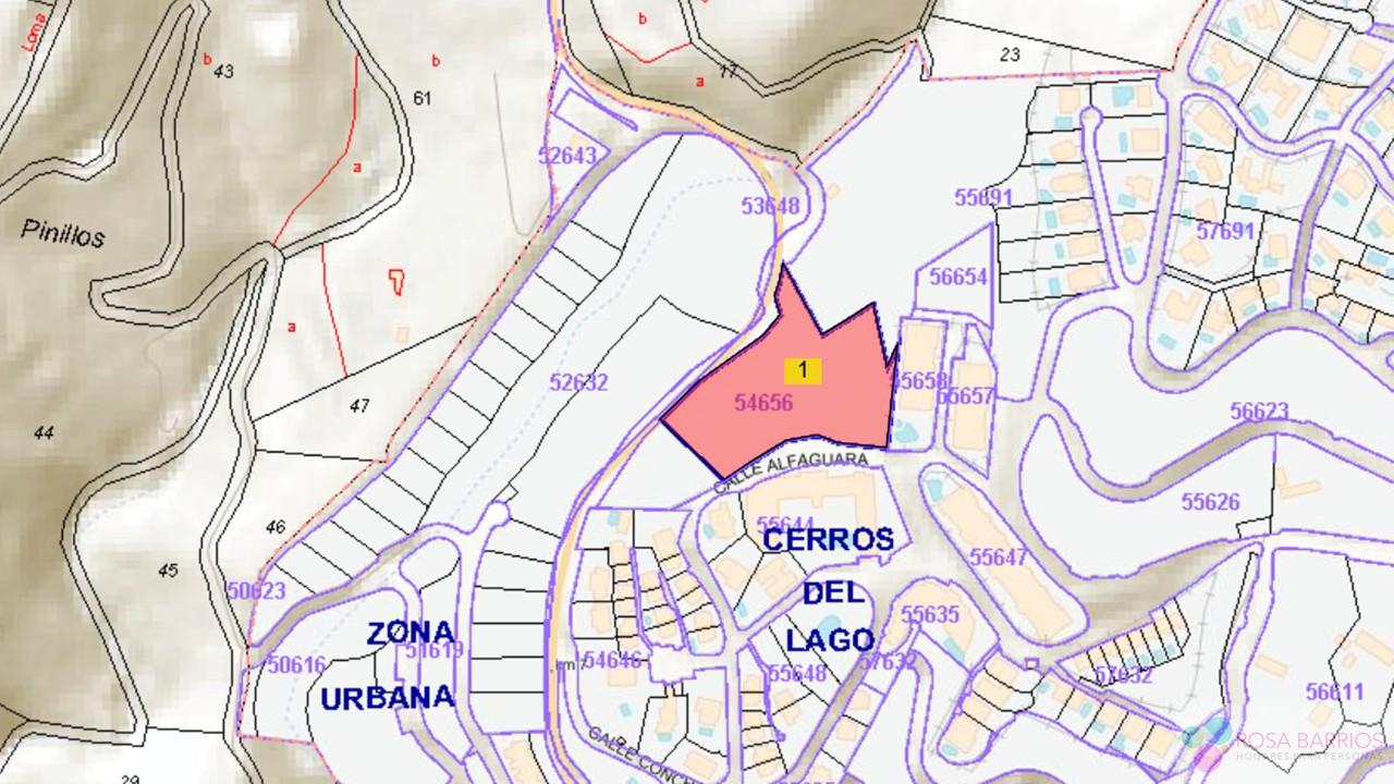 Venta de terreno en Istán