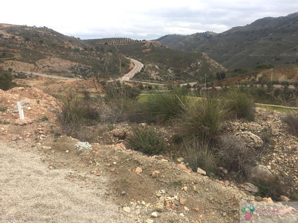 Venta de terreno en Antequera