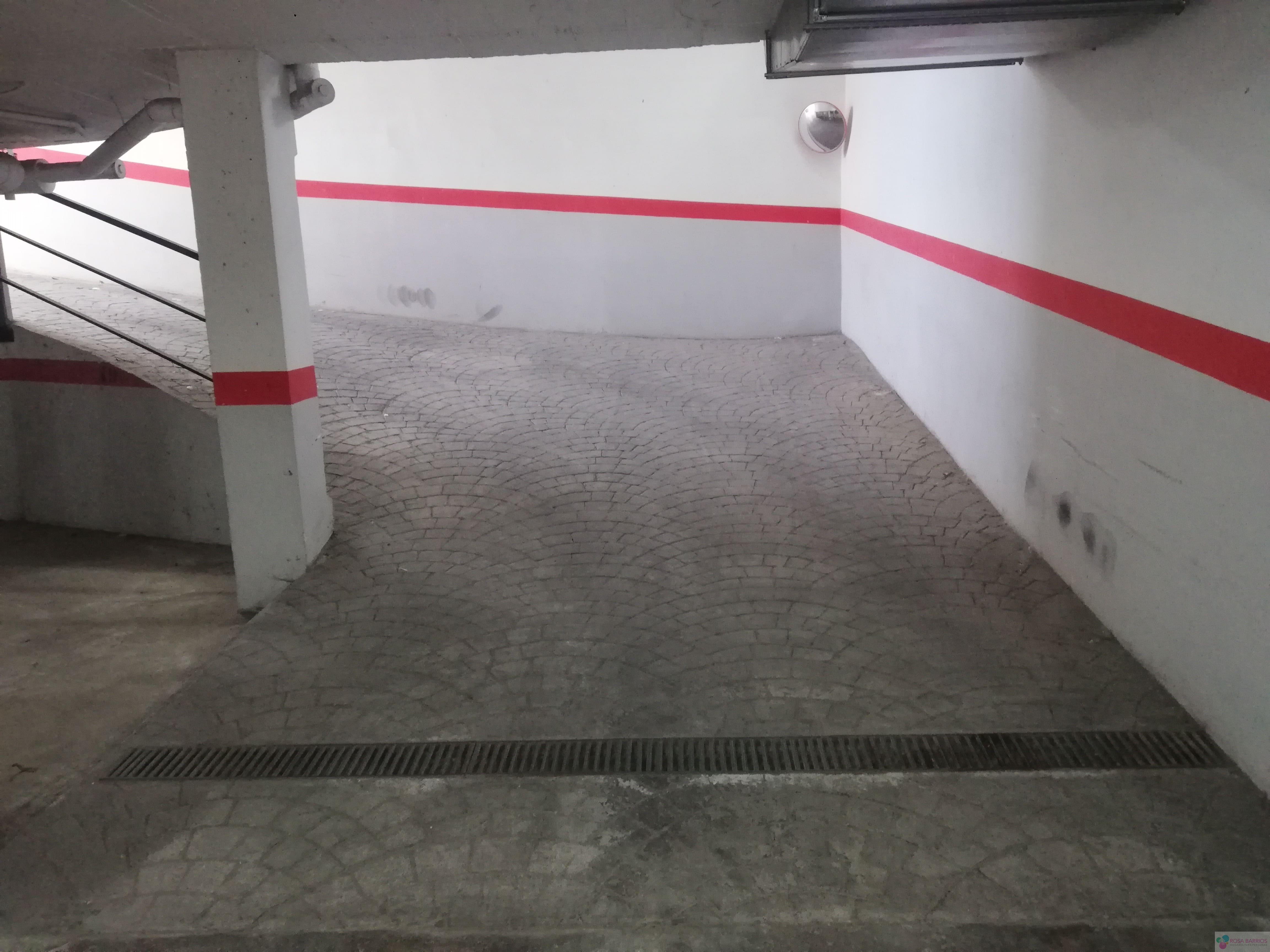 Zu verkaufen von garage in
 Mollina