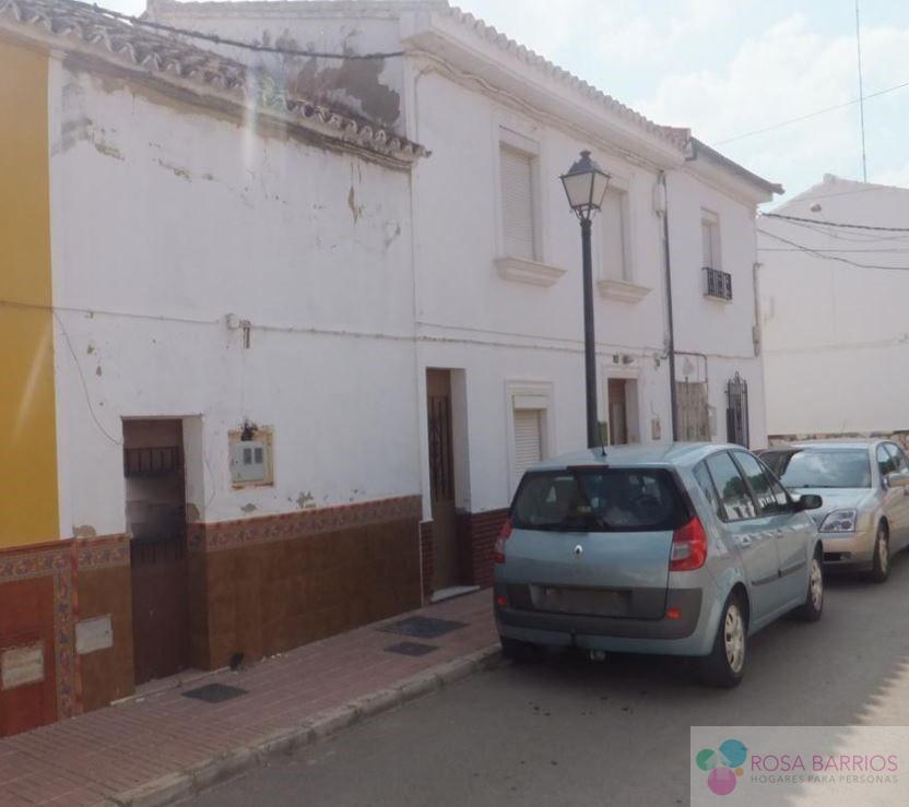 Venta de chalet en Humilladero