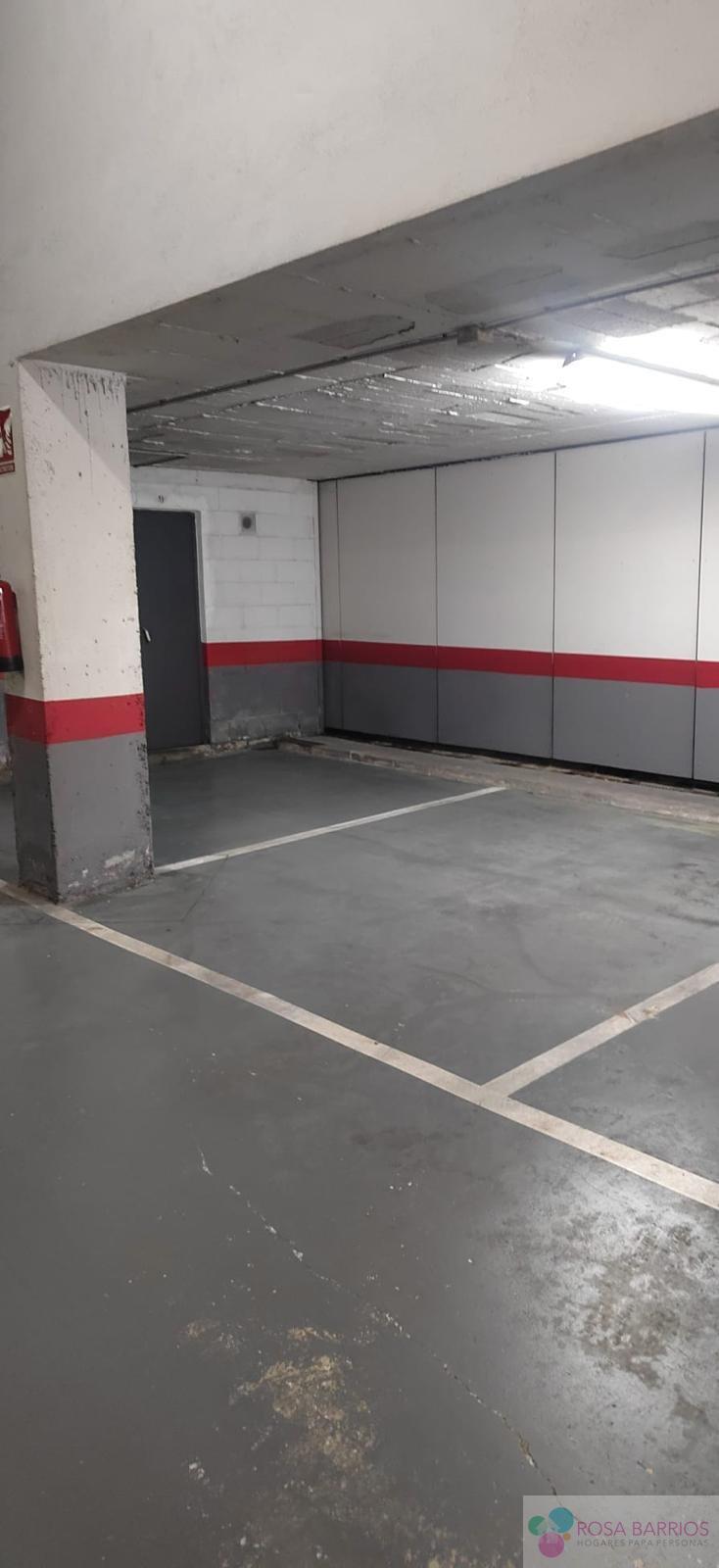 Zu verkaufen von garage in
 Estepona