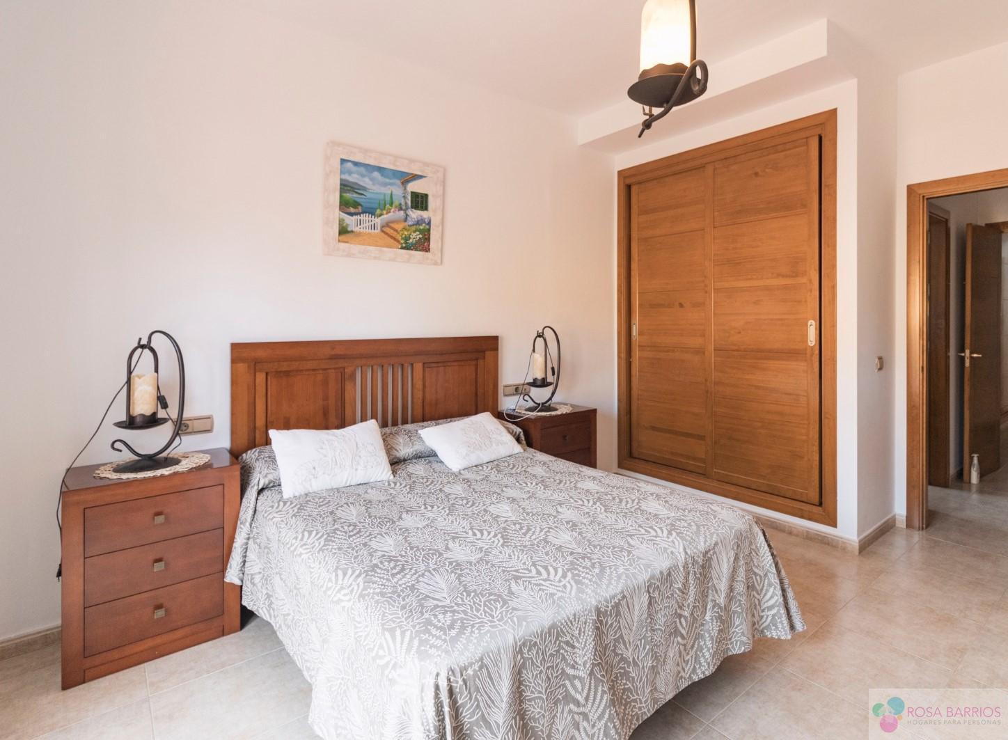 For sale of house in Estepona