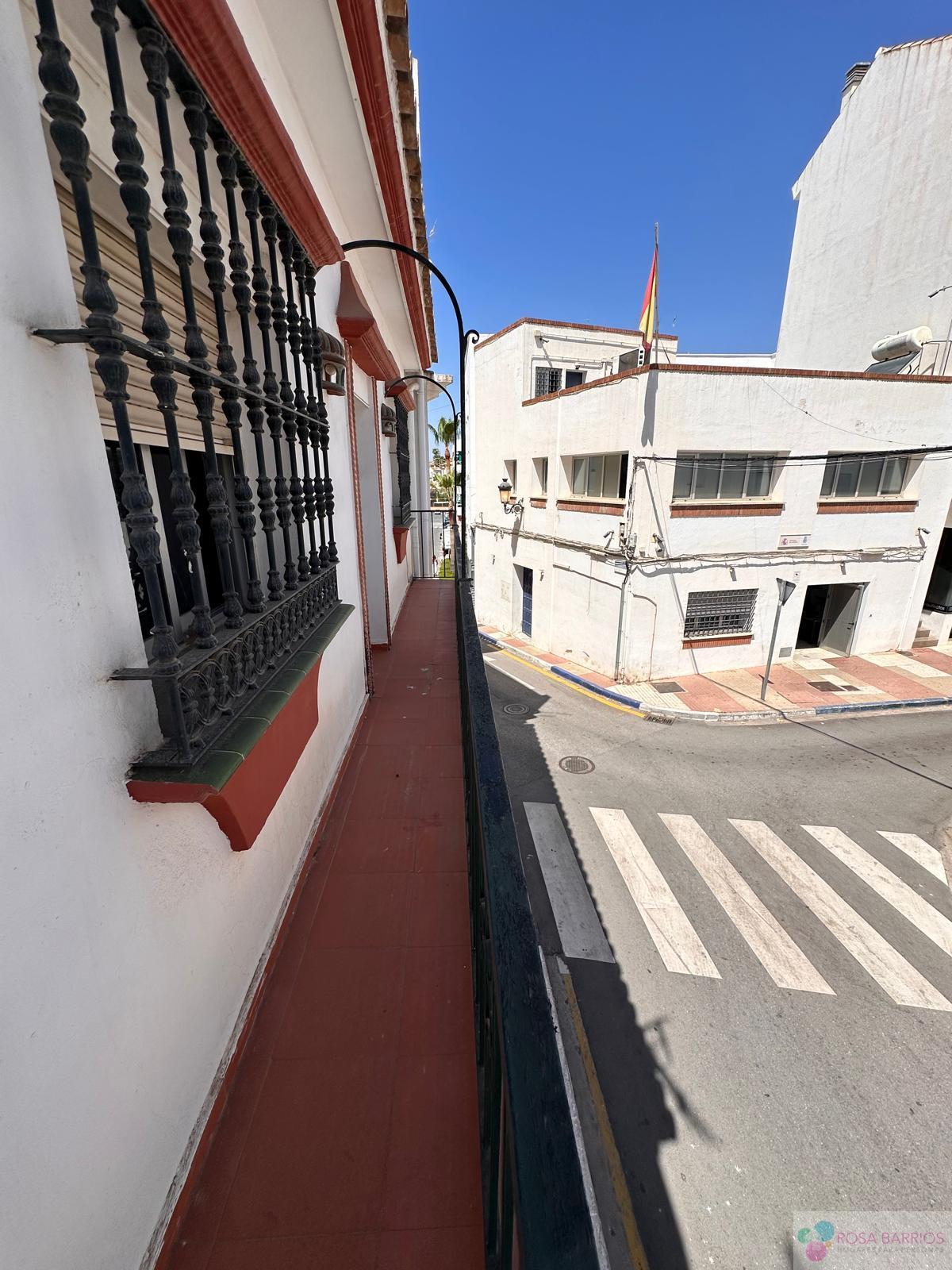 For sale of house in San Pedro de Alcántara
