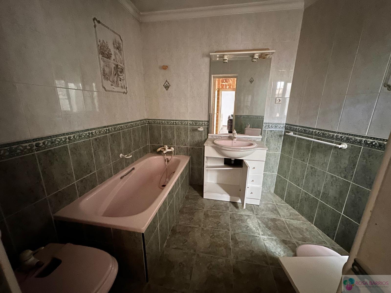 For sale of house in San Pedro de Alcántara