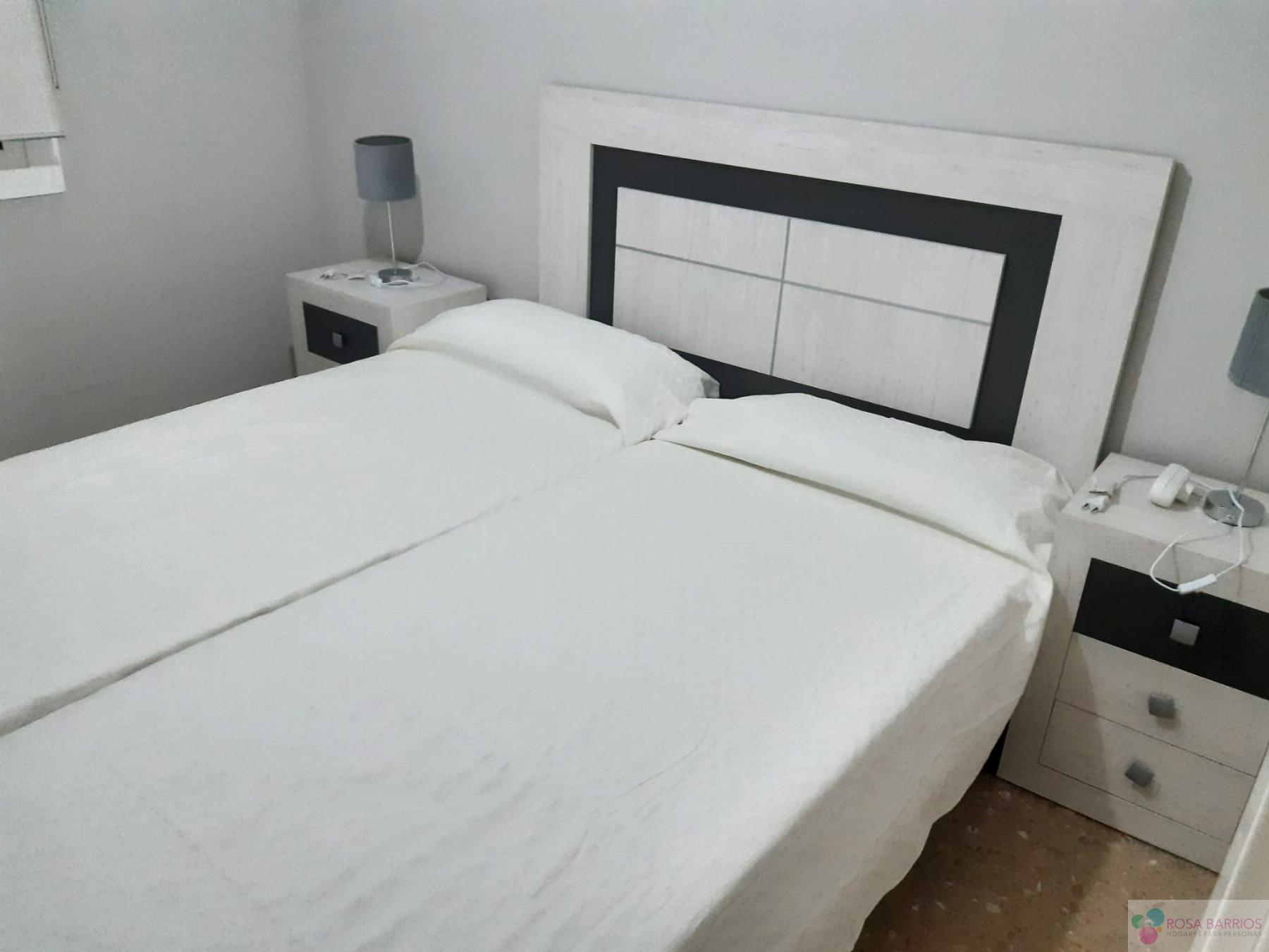 Venta de piso en Estepona