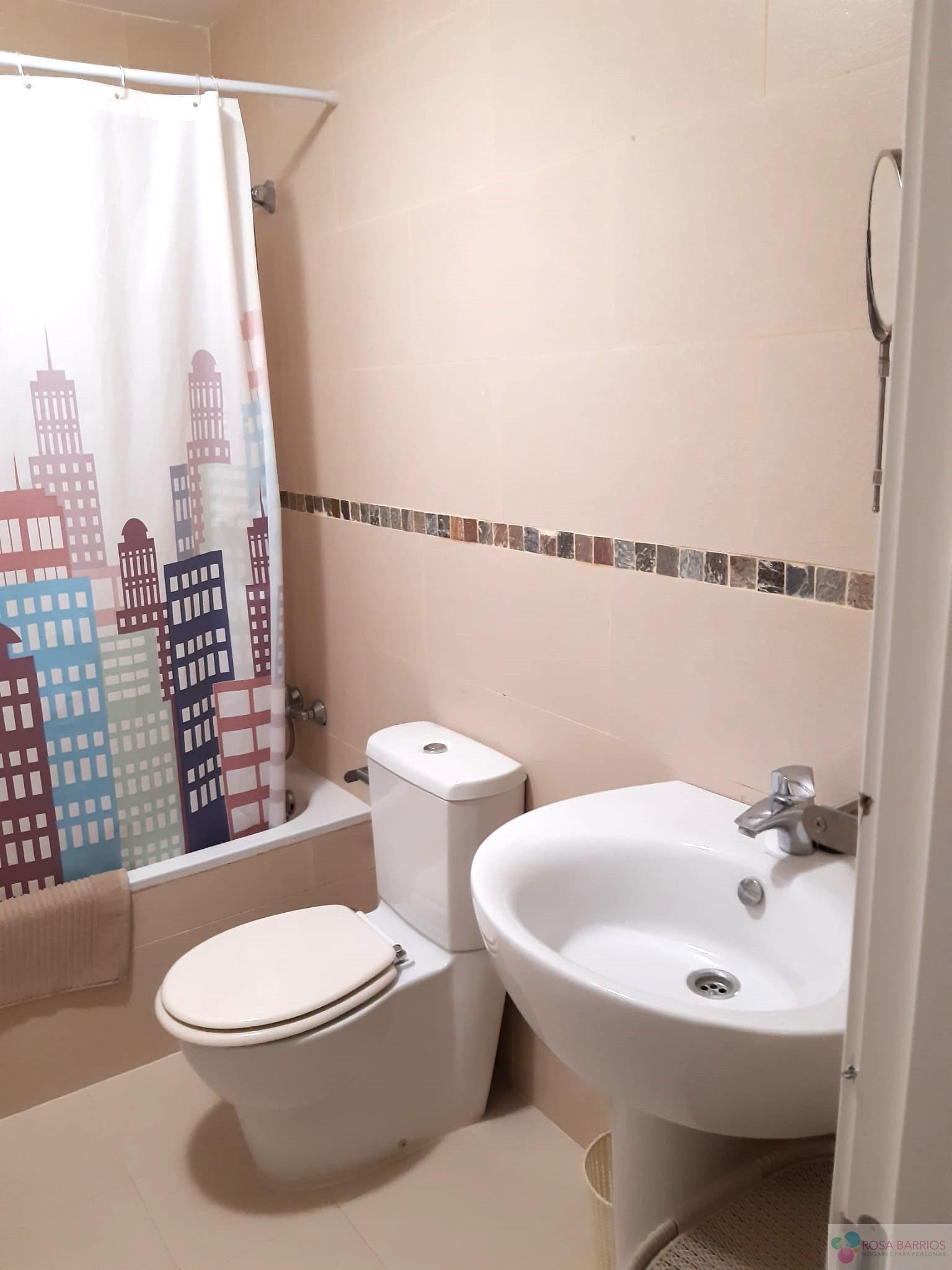 Venta de piso en Estepona