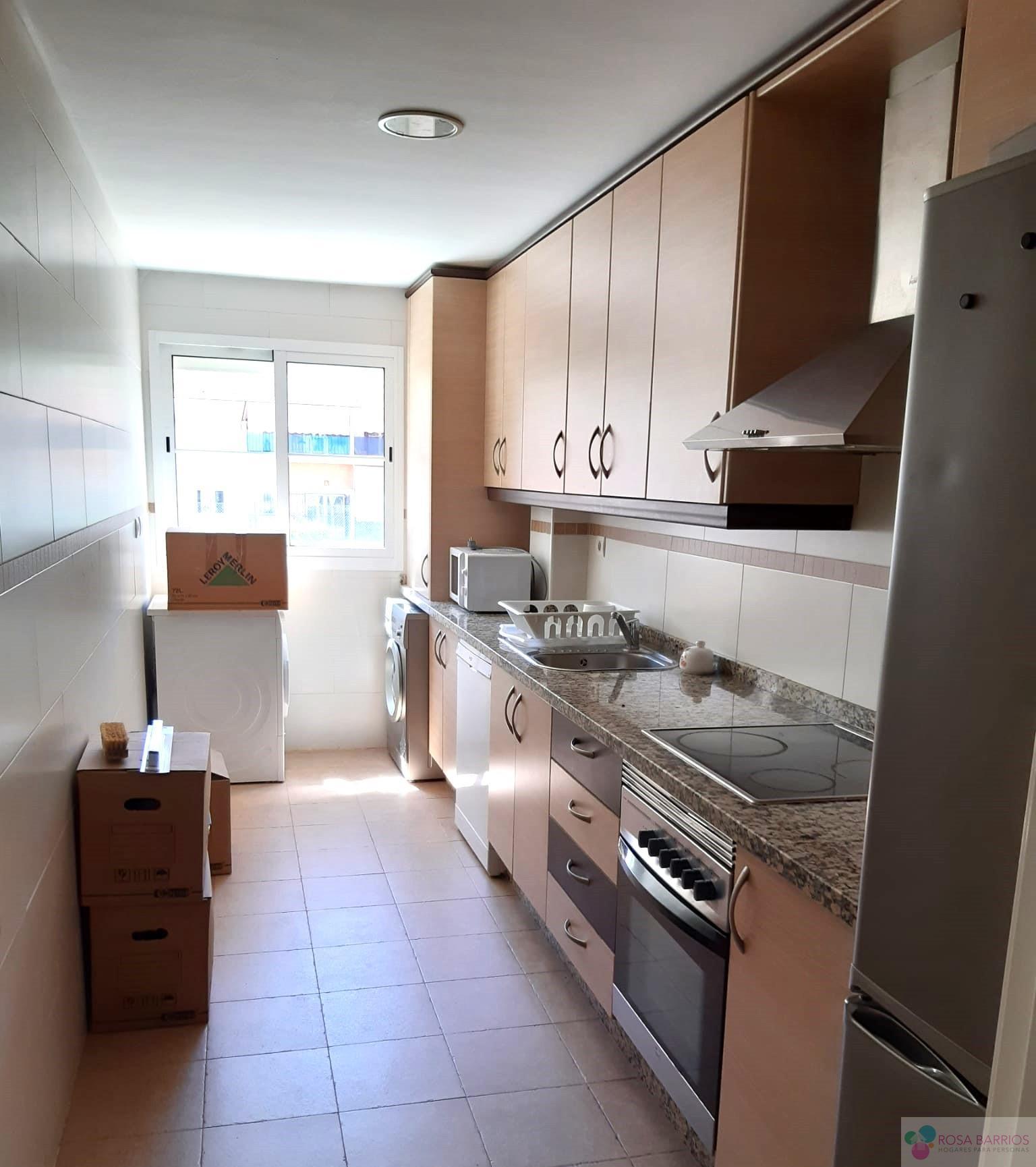 Venta de piso en Estepona