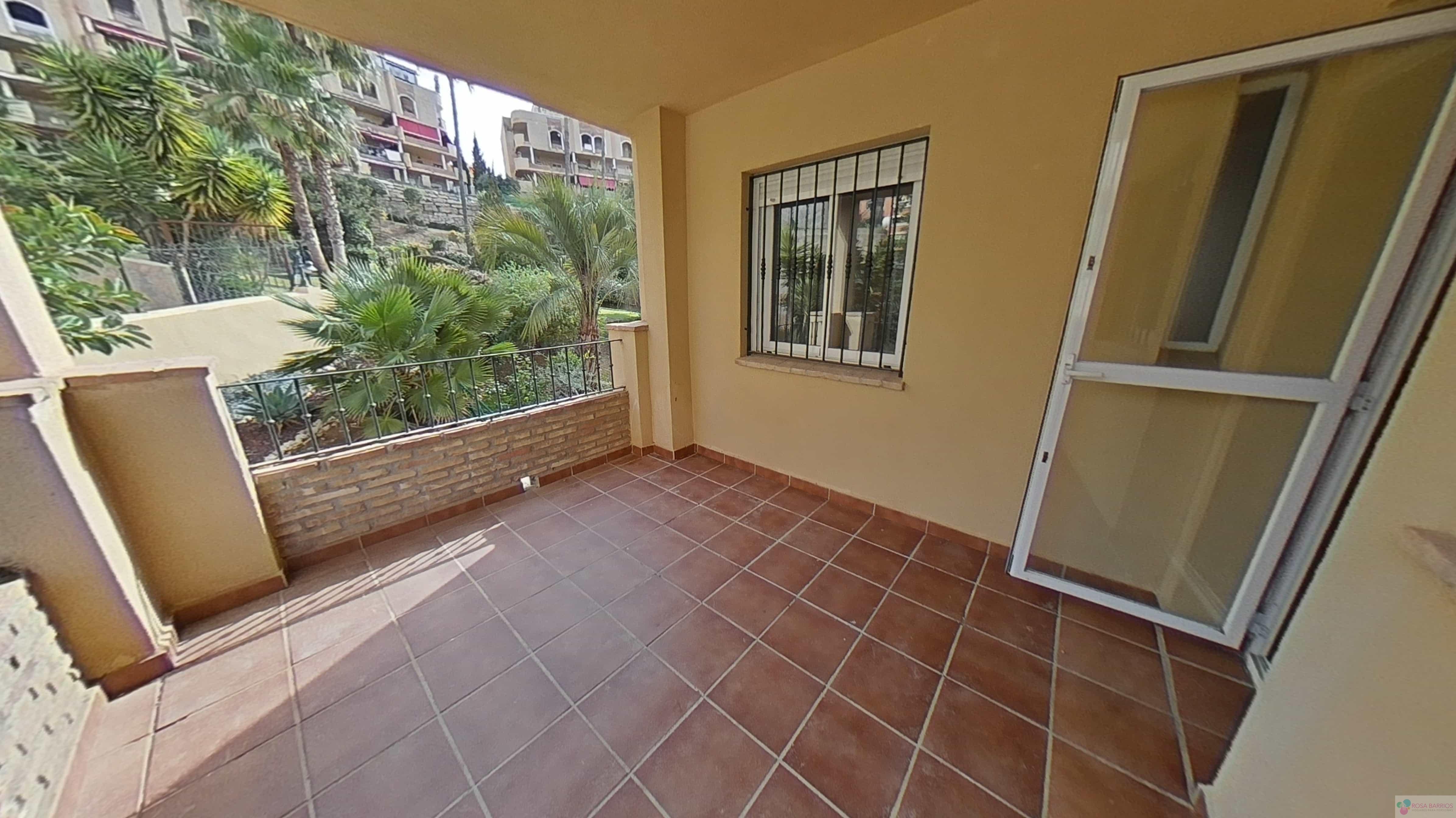 For sale of flat in Mijas