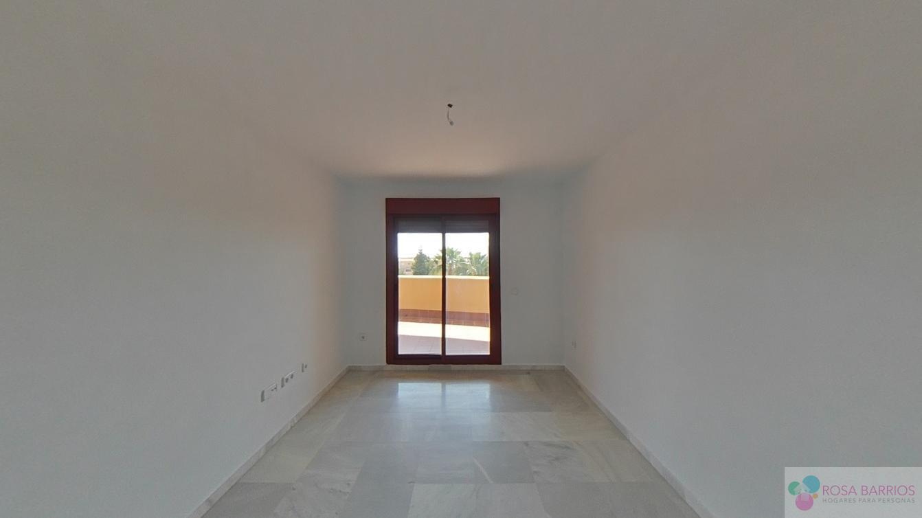 For sale of flat in Mijas