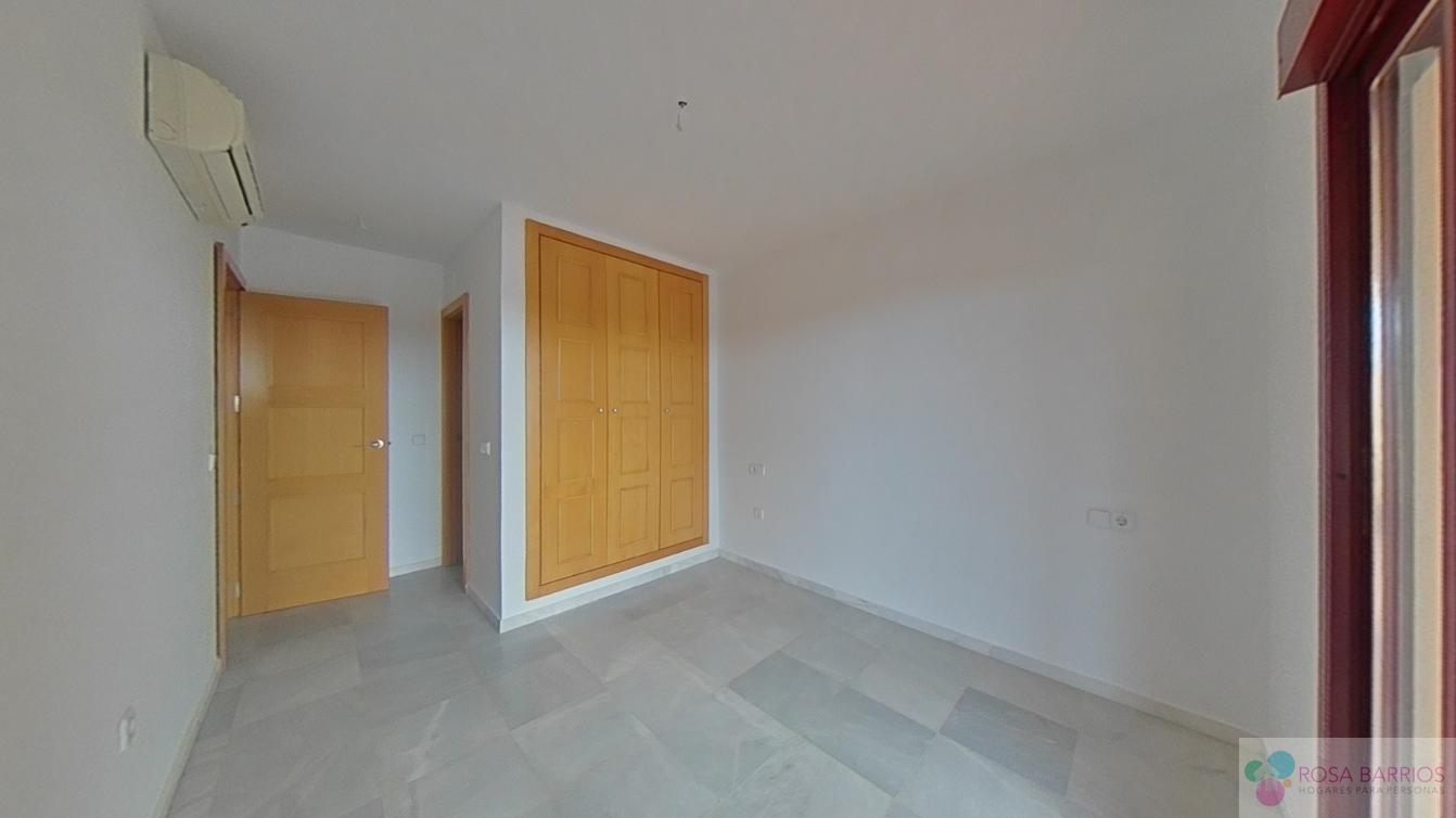 For sale of flat in Mijas