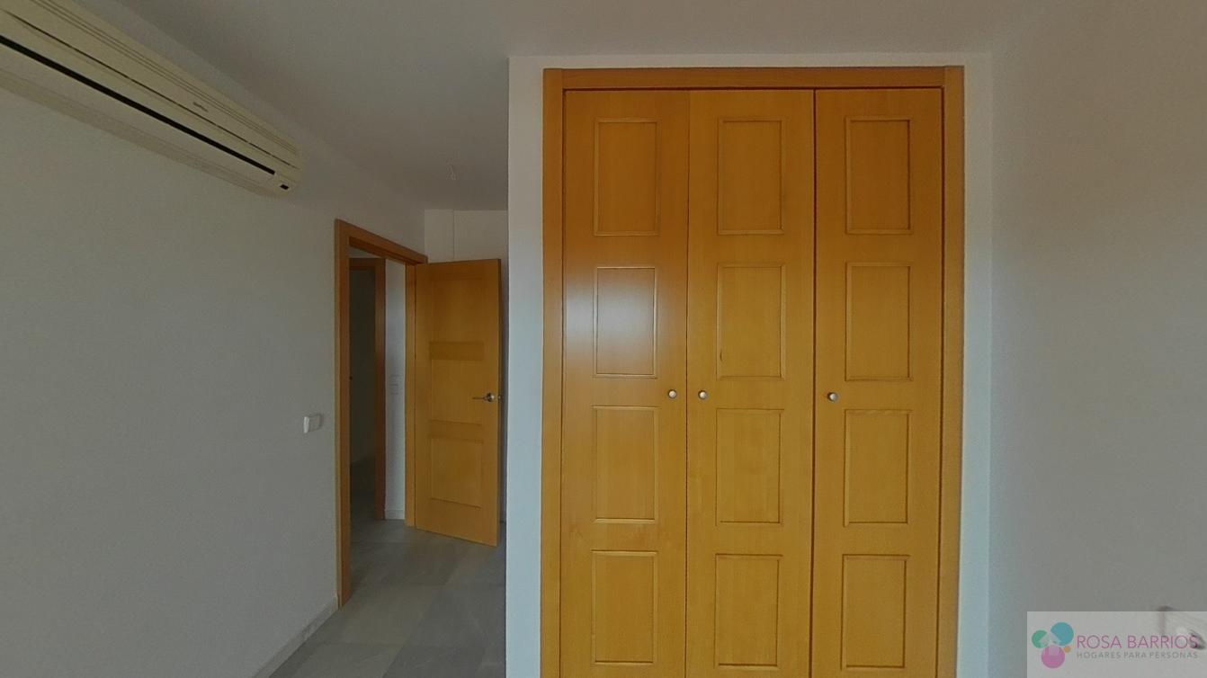 For sale of flat in Mijas