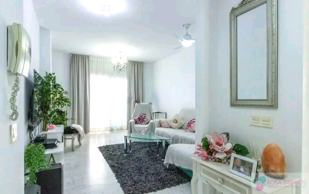 For sale of flat in Estepona