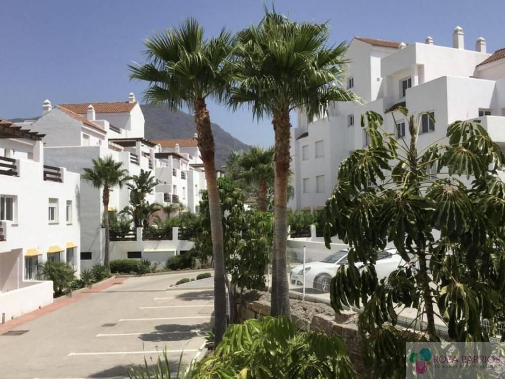For sale of flat in Estepona
