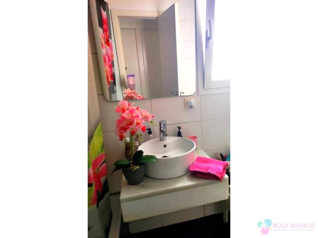 For sale of flat in Estepona