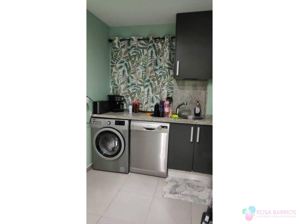 For sale of flat in Estepona