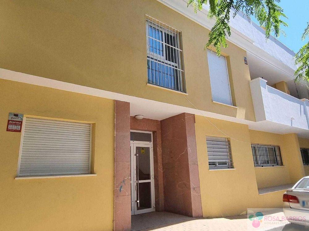 For sale of garage in Estepona